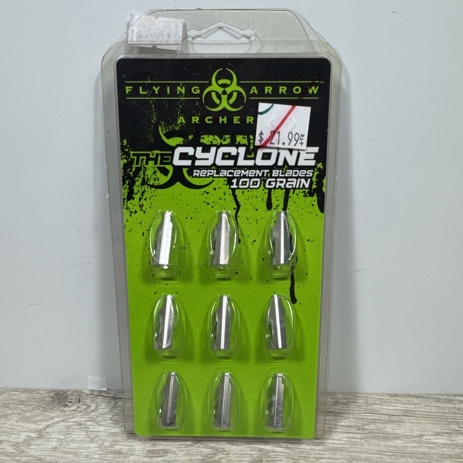 Replacement Blades Flying Arrow Archery Cyclone 100 Grain Broadheads 9-PK C9-100