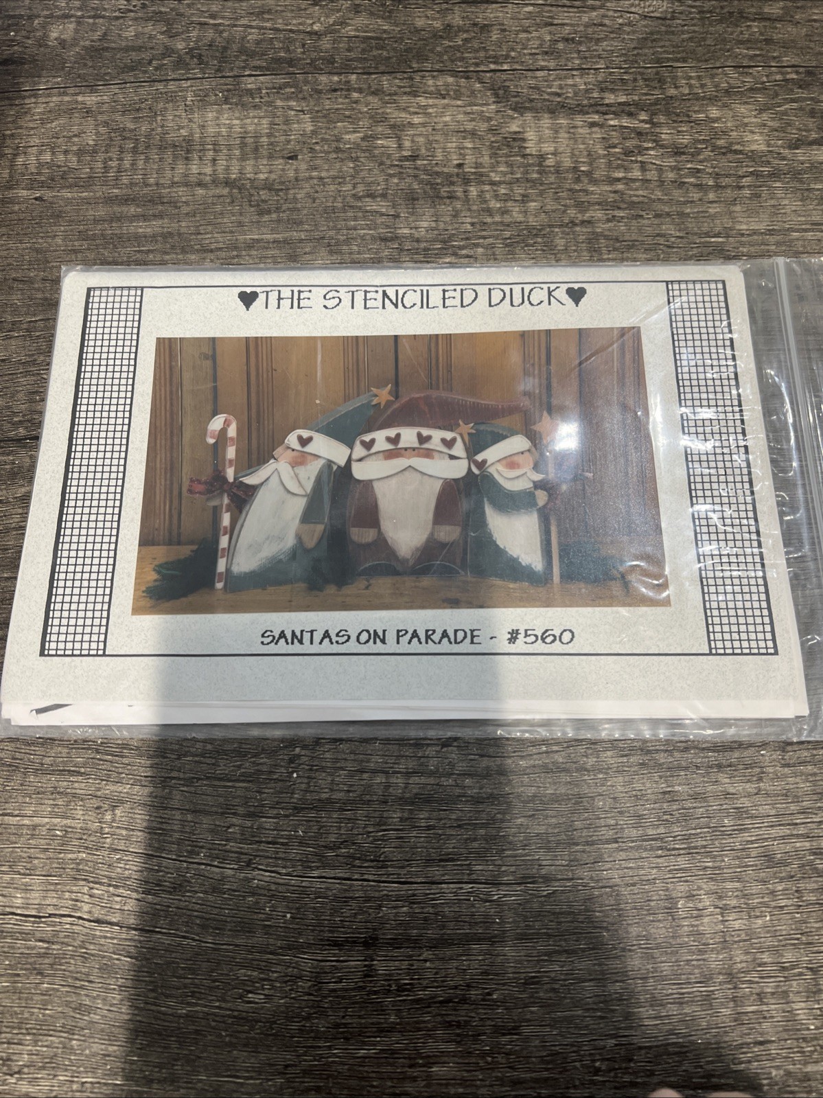 The Stenciled Duck︱Santas on Parade︱#560︱1998