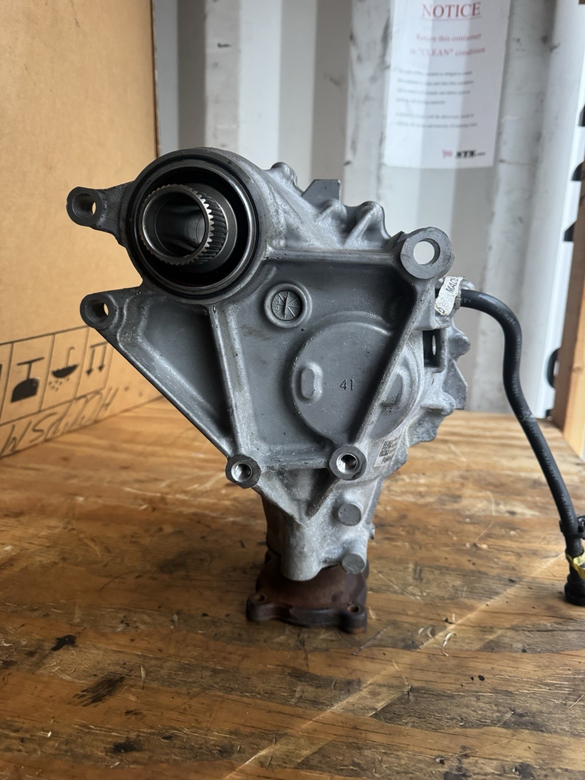 2009-2014 Lincoln MKS Transfer Case Assembly OEM MOPAR
