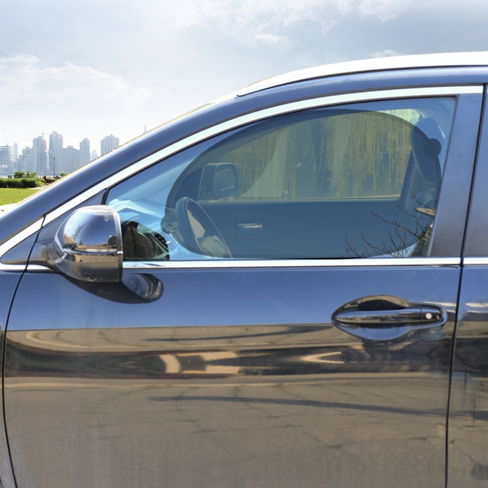 Windshield Sun Shade Car Window Covering with Suction Cup Installation