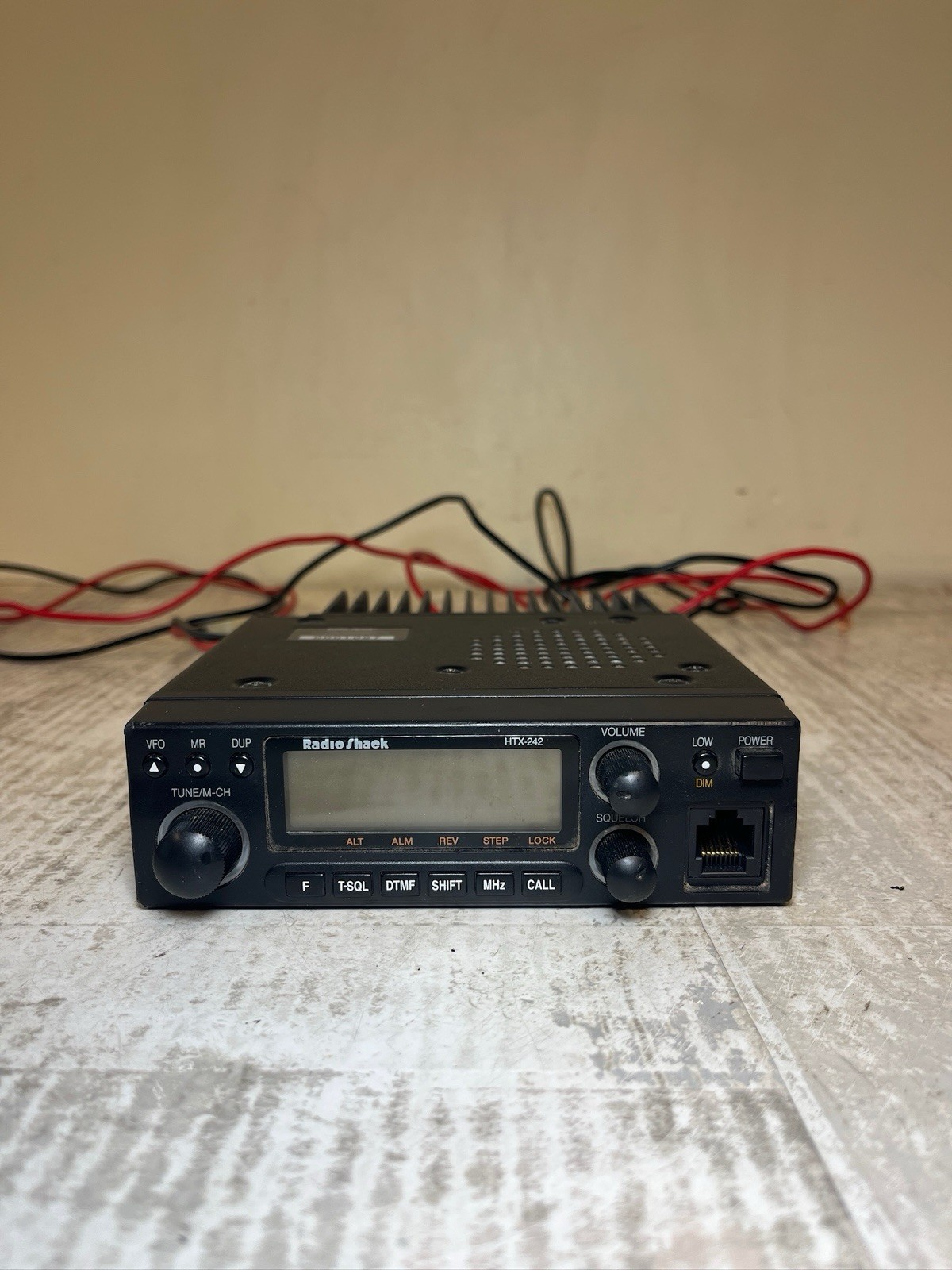 Radio Shack Realistic HTX 242 2 Meter Ham (Radio Only) - Tested Working