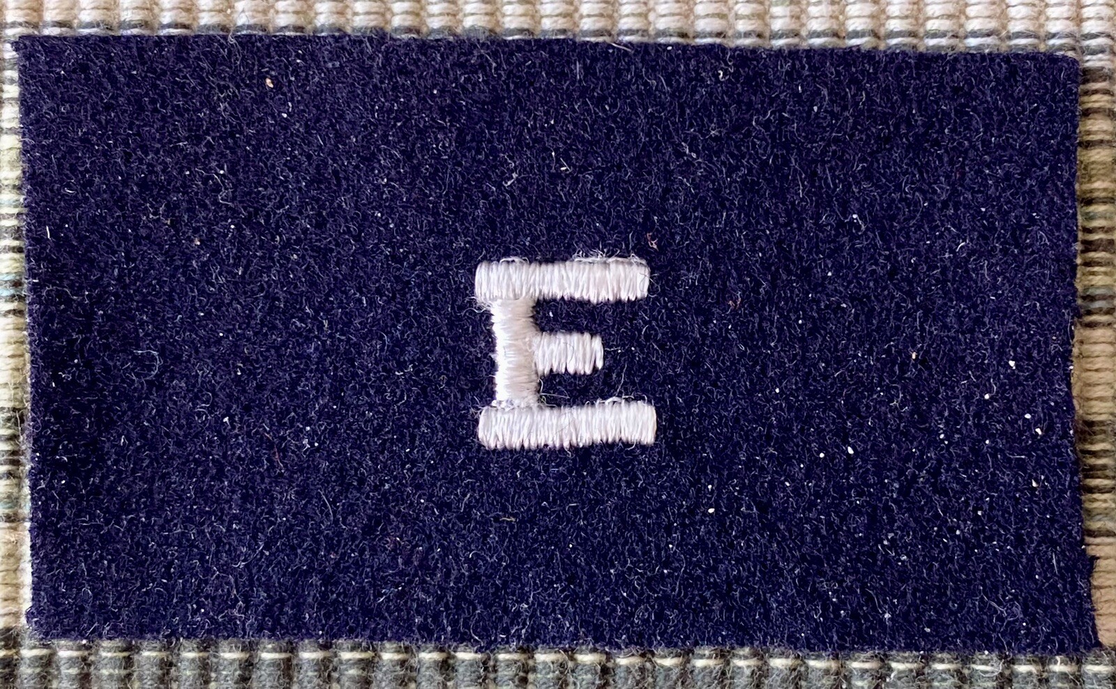 WWII Navy Award E for Excellence Distinguishing Mark USN E for Efficiency patch