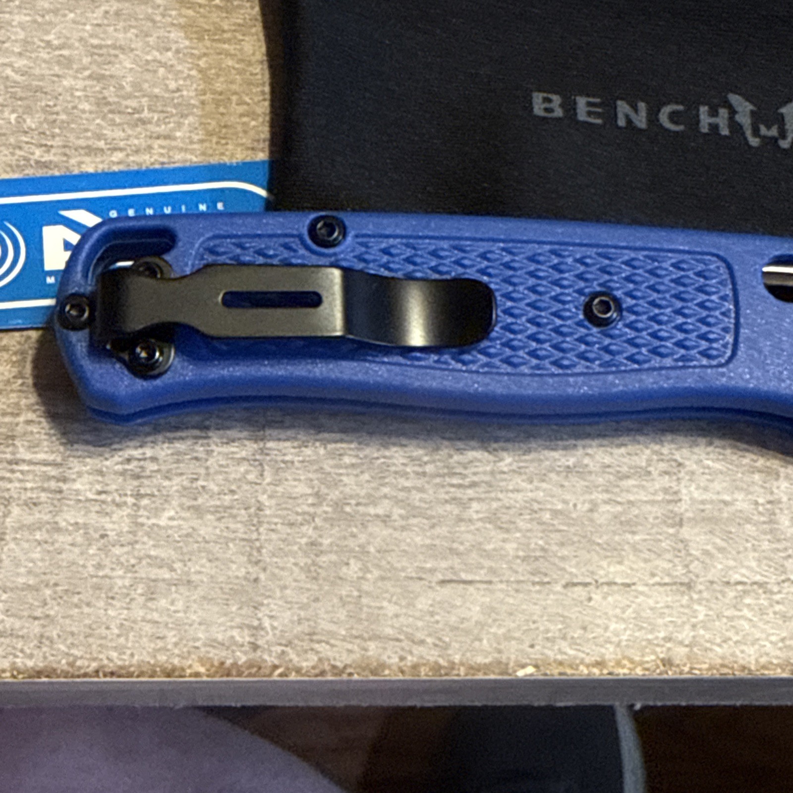 Bugout* 535 Blue S30V AXIS Lock Ultra EDC Black Blade Authniticity unverified