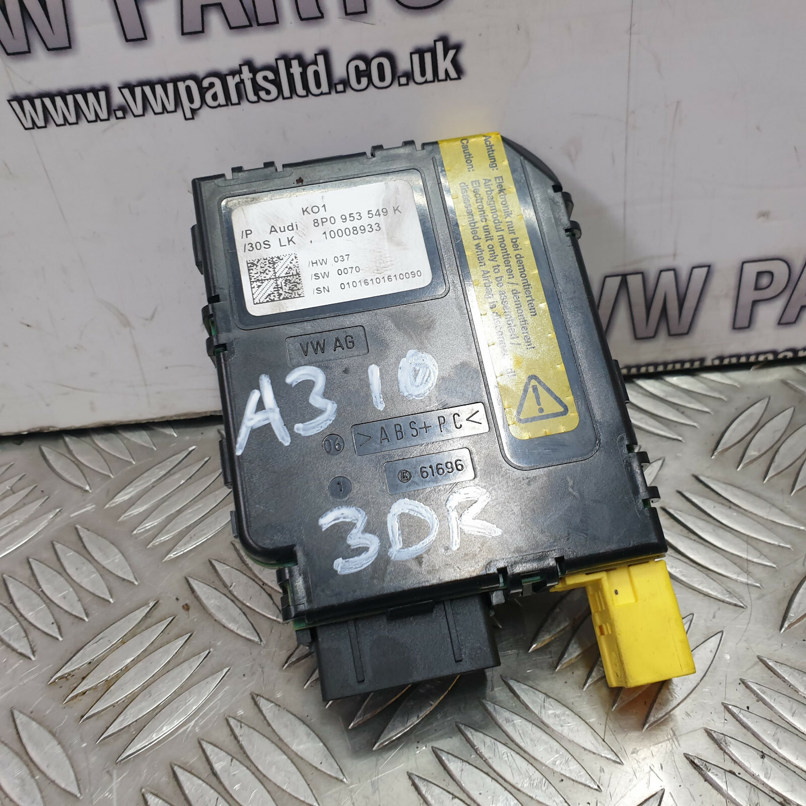 AUDI A3 BLACK EDITION AUDI TT STEERING WHEEL CONTROL MODULE 2008-2012 8P0953549K