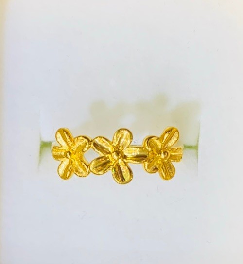 24K Yellow Gold Cluster Flower Ring Diamond Cut 0.53GM6.25 Size