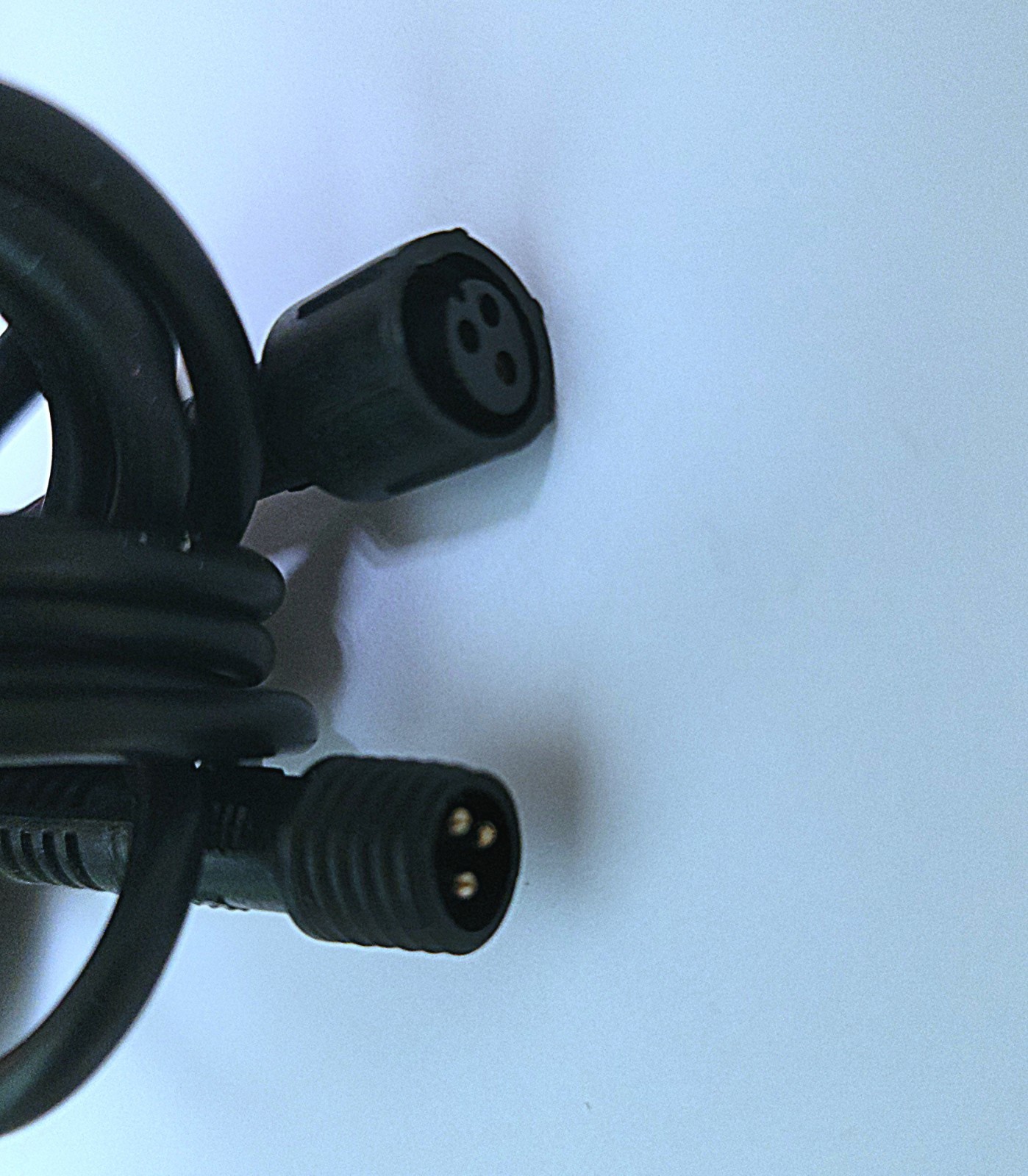 Extension cable wire cord 9.5 ft waterproof 3 pin. Low Voltage.