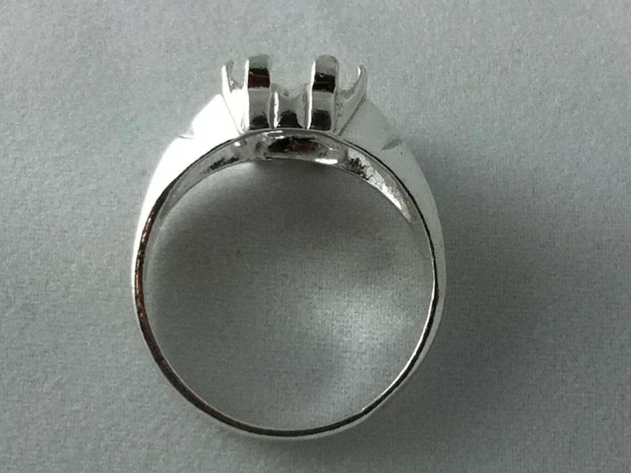 10x8mm Emerald Low Profile Sterling Silver Pre-Notched Ring Setting Size 9
