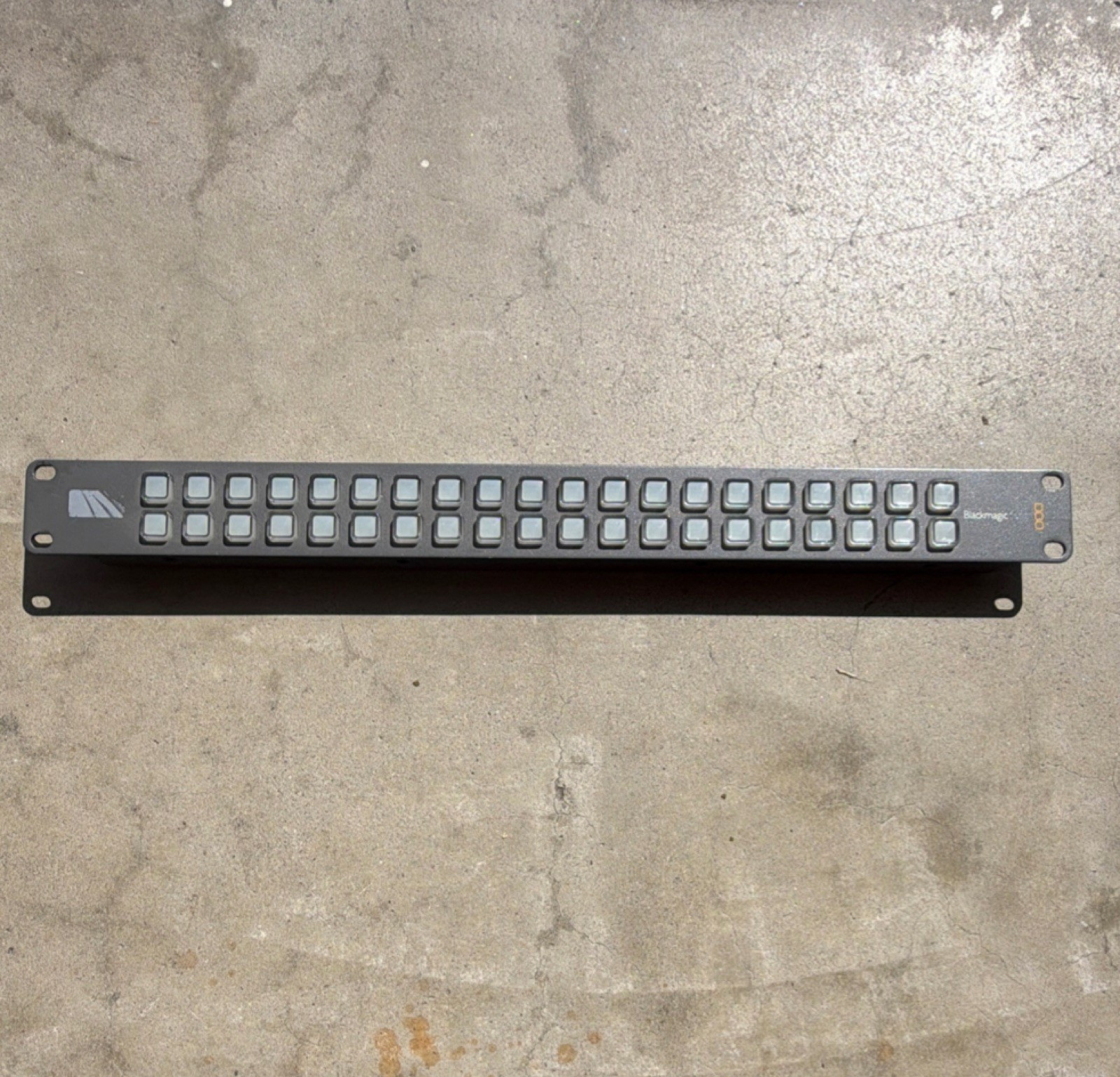 Blackmagic Design Videohub Smart Control Rack-Mountable Ethernet Panel