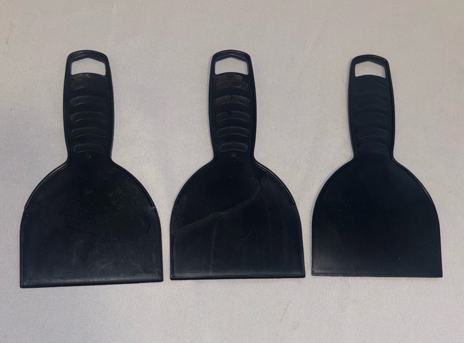 3  Pcs, Plastic Putty Knife, 4 Inch, Plastic Scraper, Utility, Paint Scraper