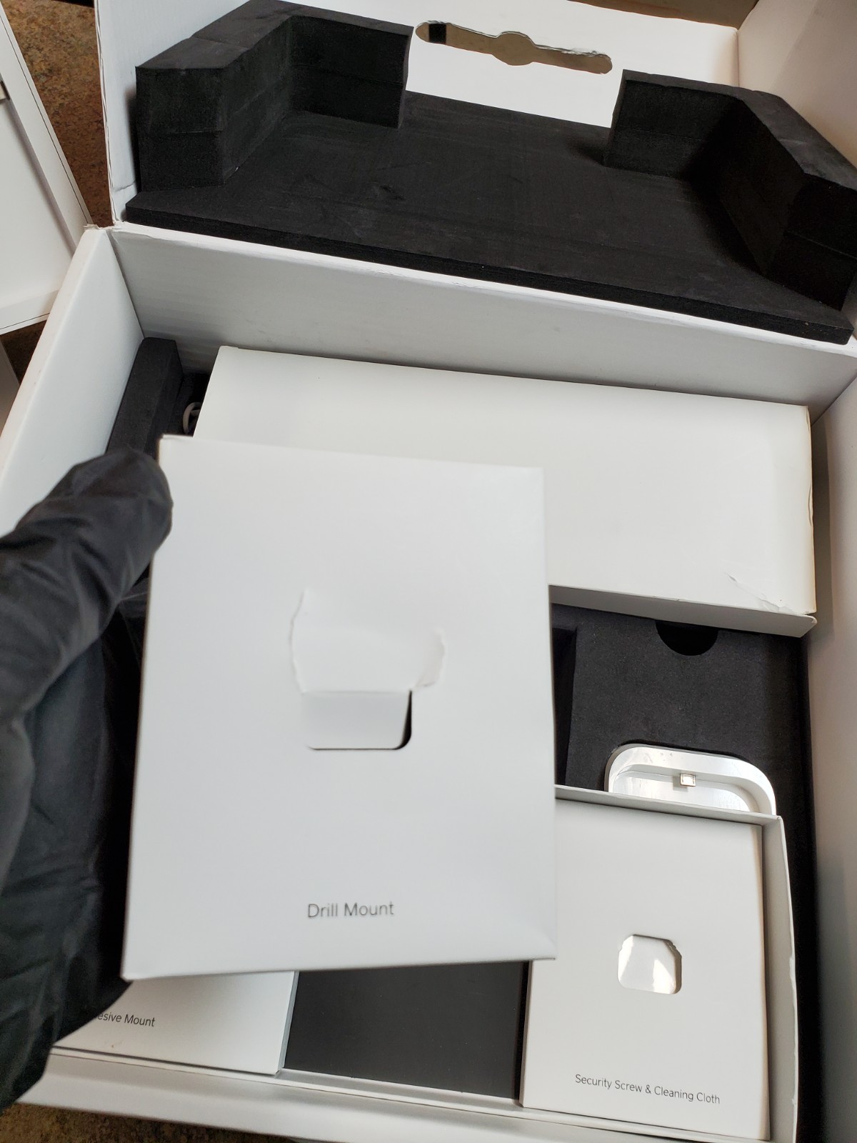 Square POS System Kit w/ Contactless Reader, Mounts, Toolkit & Cloth S1F-CHN