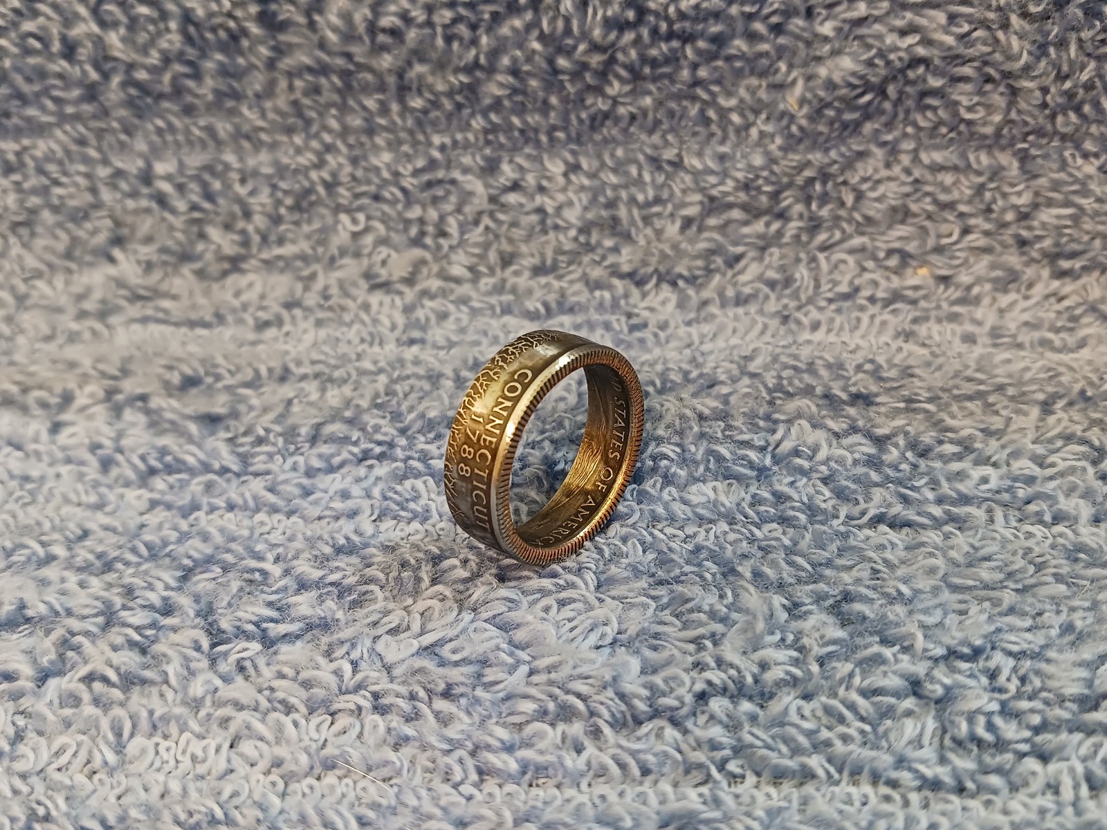 Connecticut Handcrafted Washington Quarters coin ring, size 7- 1/2  1999