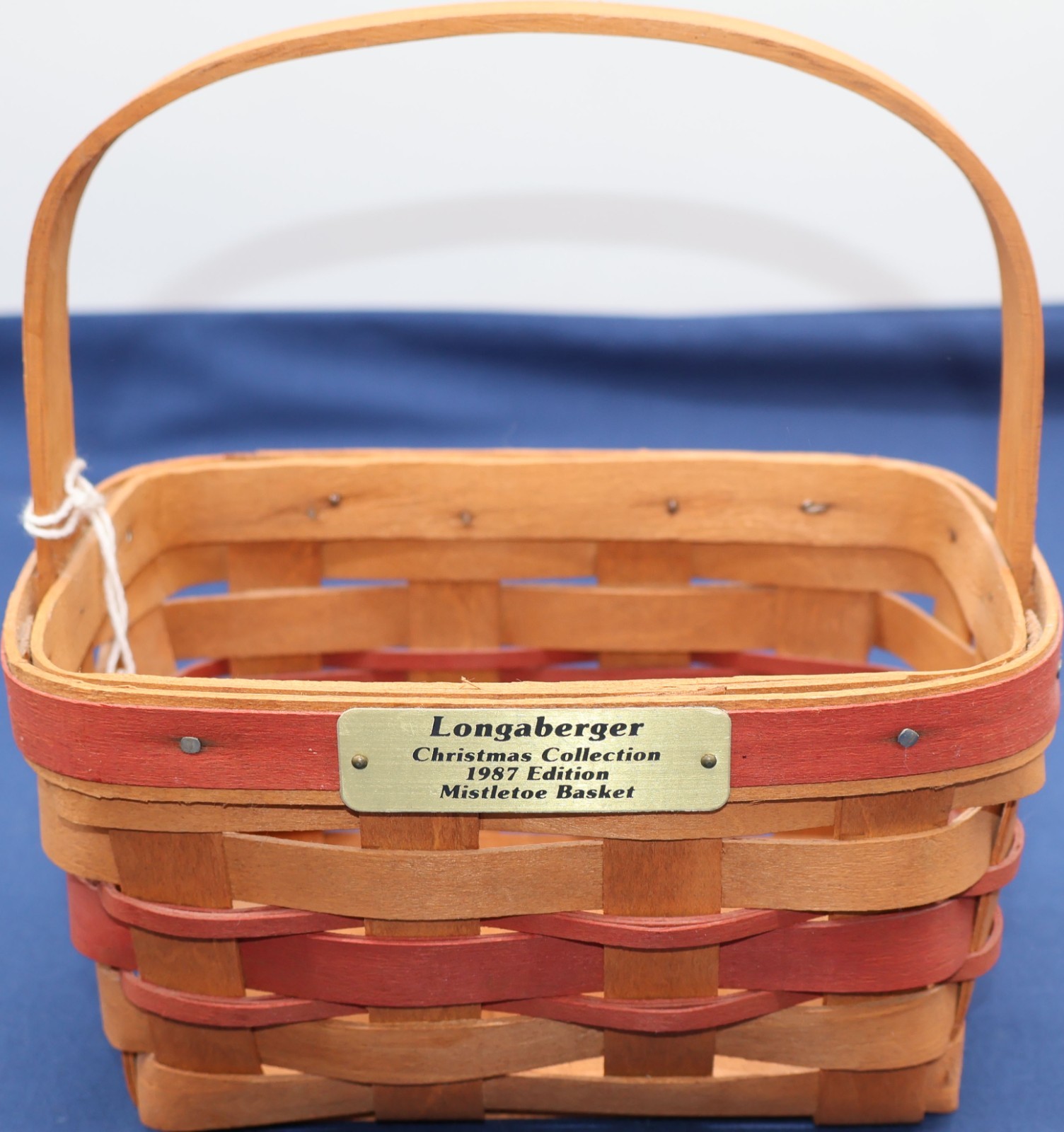 Longaberger 1987 Christmas Collection Mistletoe Basket Booklet Vintage