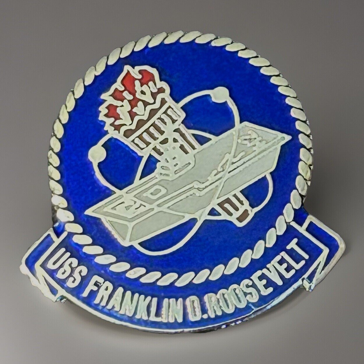 USS FRANKLIN D ROOSEVELT CARRIER PIN US NAVY