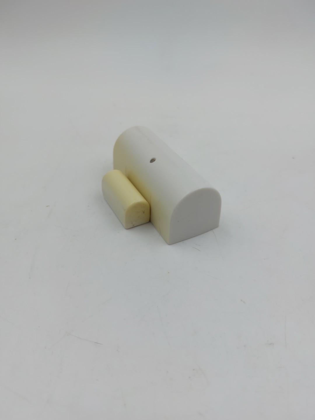 SimpliSafe Original Generation - ES1000 - Door / Window Entry Sensor