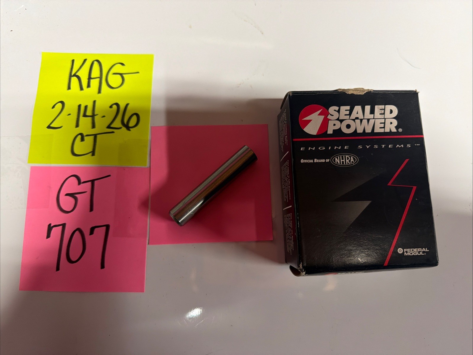(1) Valve Guide Sealed Power  VG296 Federal Mogul SOLD INDIVIDUALLY