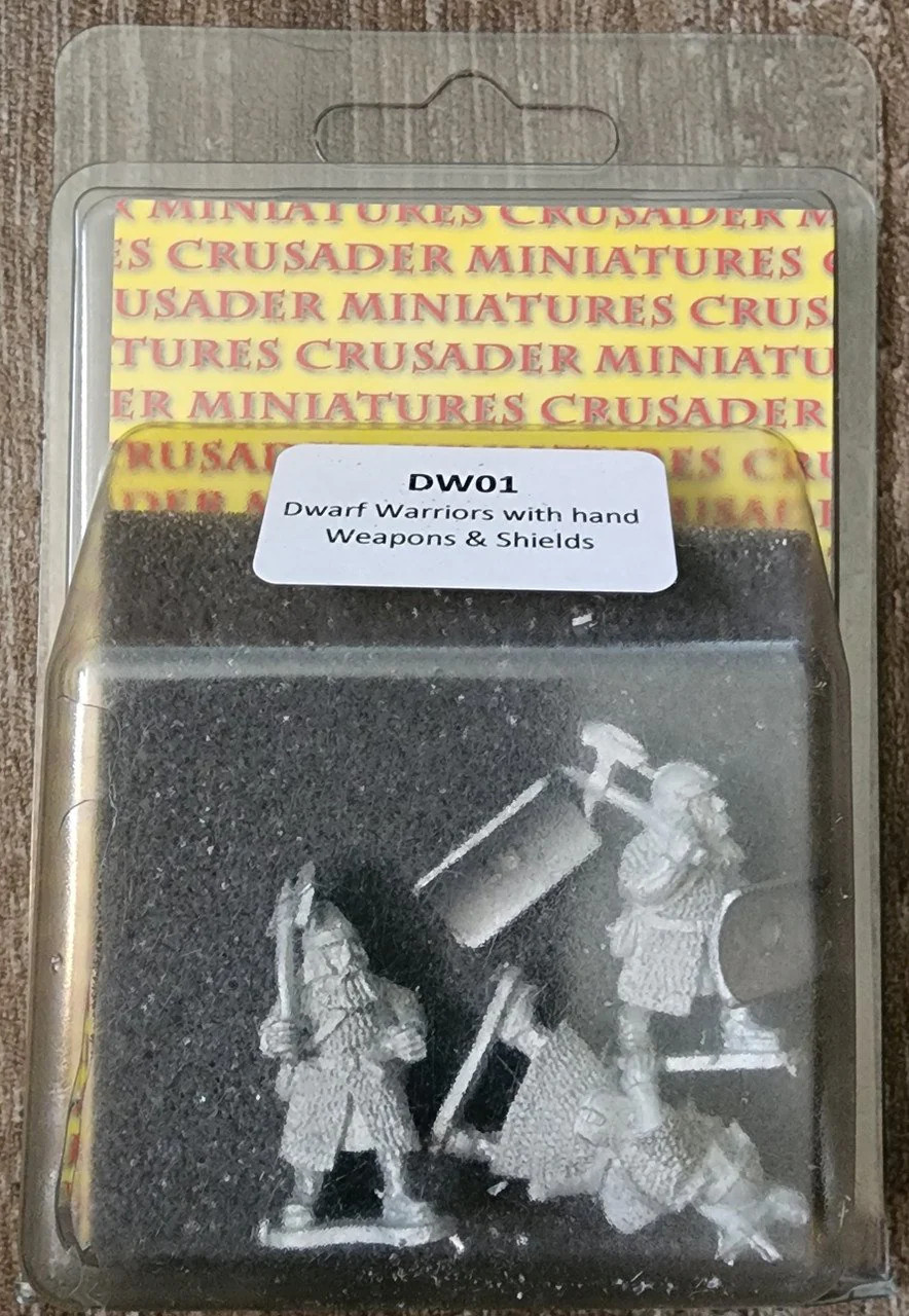28mm Fantasy Dwarf Warriors with Hand Weapons & Shields (3) (*See Per Order Flat