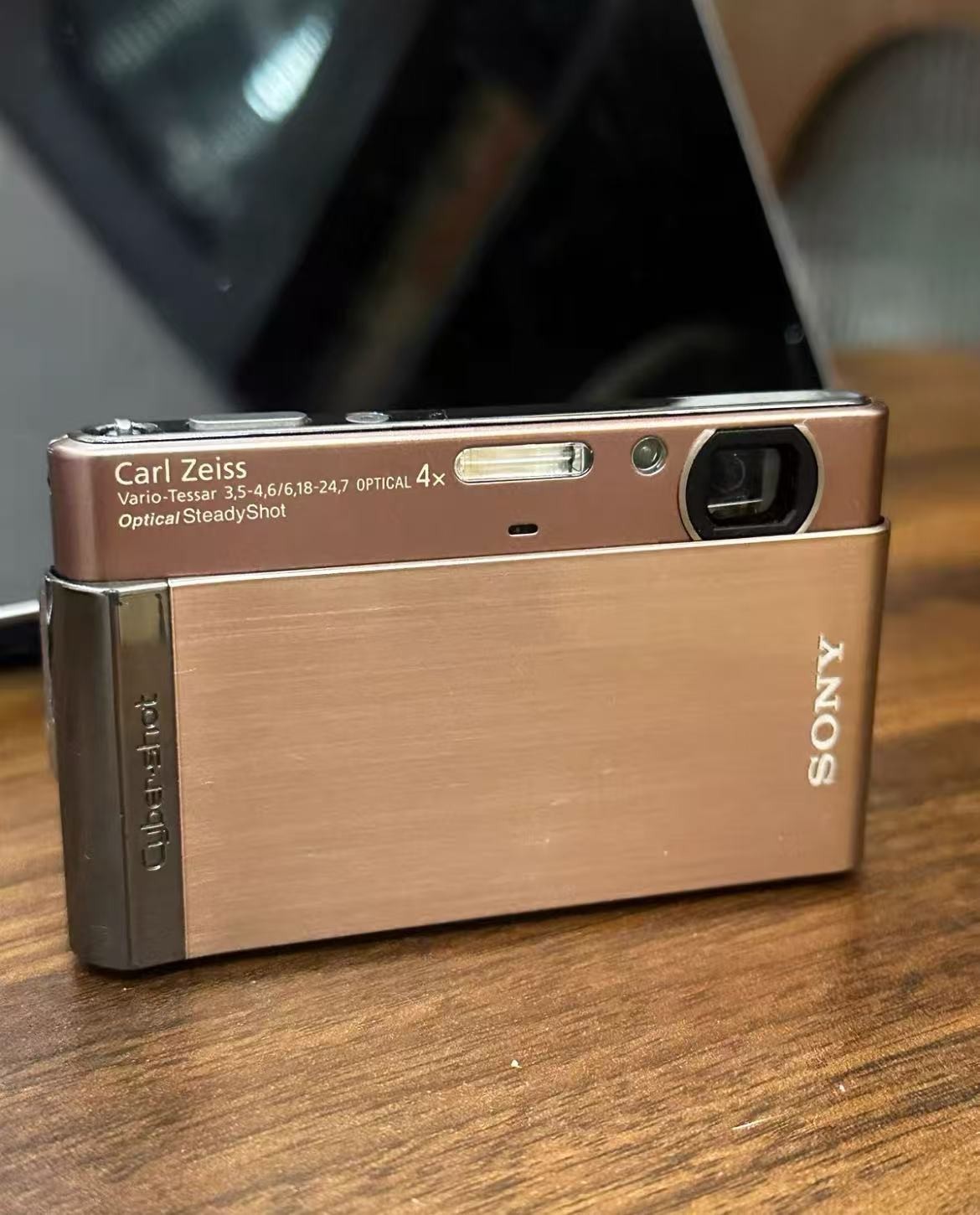 SONY Cyber-shot DSC-T90 Digital Camera 12.10 MP 4x Zoom English Brown W/Charger