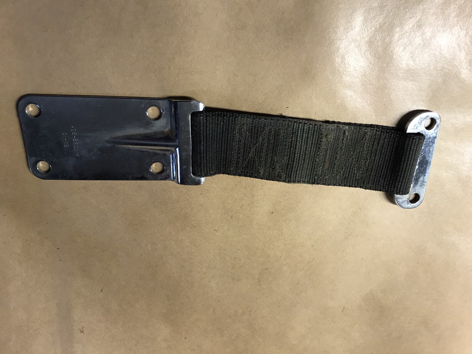 1983 INTERNATIONAL 9670 DOOR LIMITER