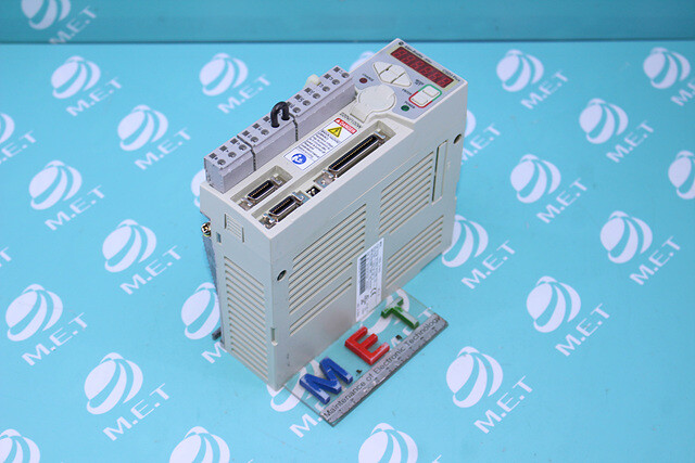 Allen-Brdley CSD3_01BX2 REV.B servo driver CSD3_01BX2 REVB 60days warranty