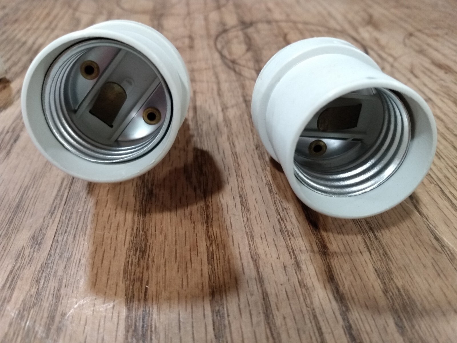 2 Light Sensors S2 Automatic Security Light Bulb Switch System Socket #78183 New