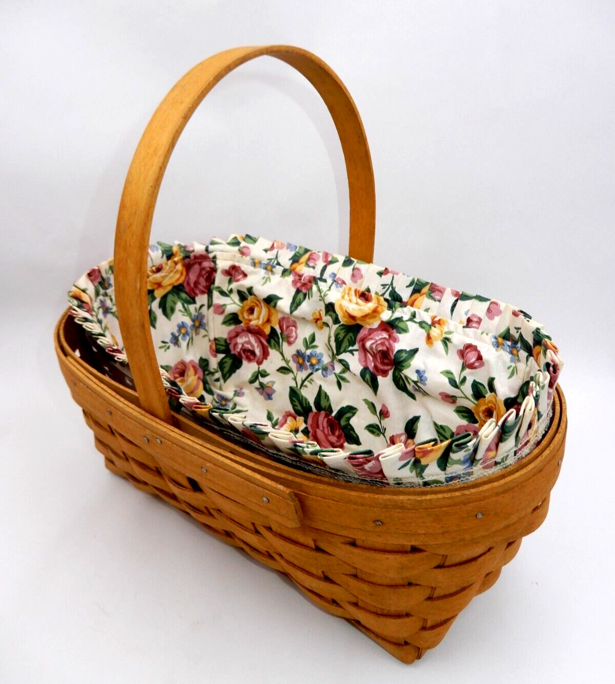 SINGLE HANDLE LONGABERGER BASKET W/ CHORE DIVIDER, PLASTIC & FABRIC LINERS 1999