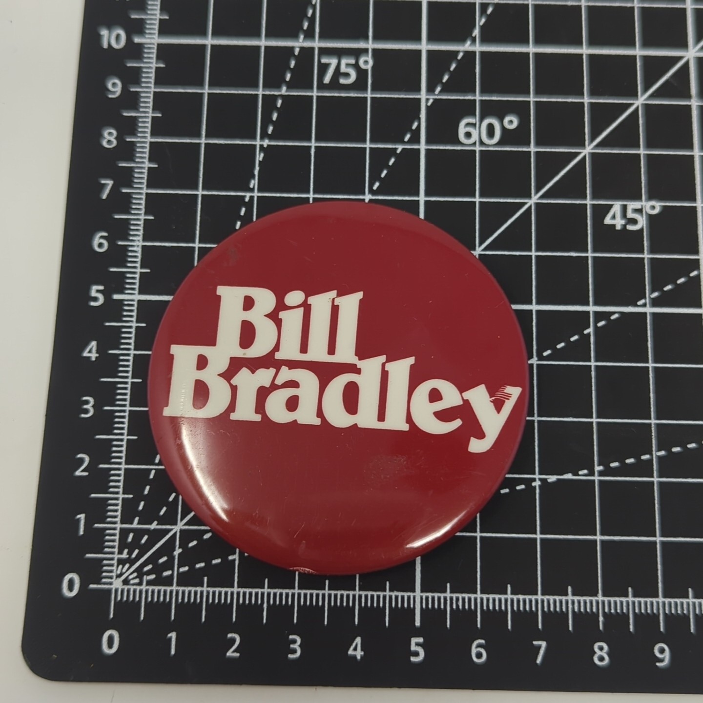 BILL BRADLEY Political Campaign Maroon Pin Button