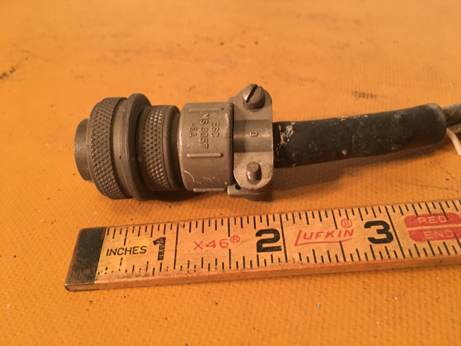 Amphenol 14S-6S Connector