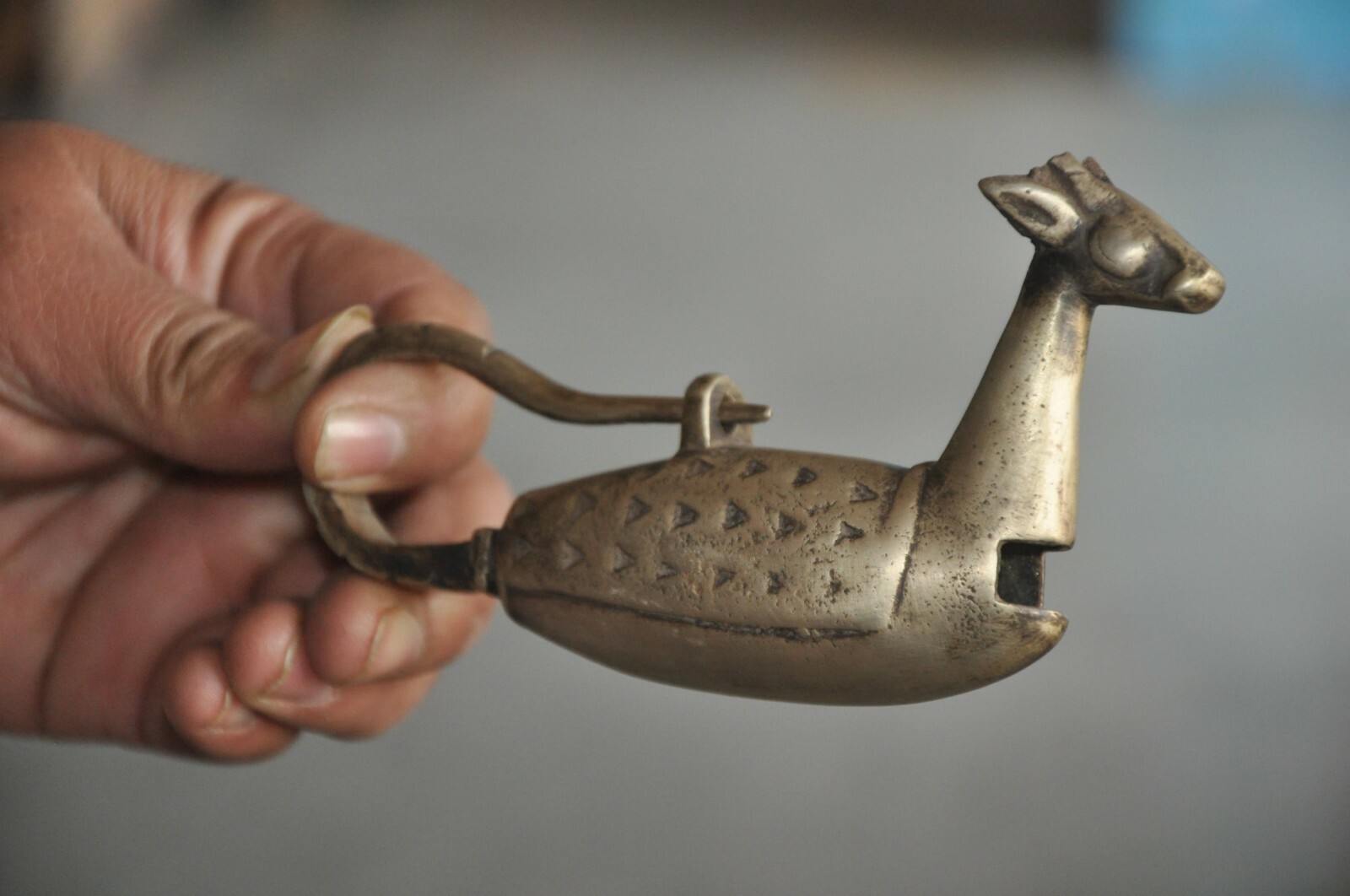 Vintage Brass Handcrafted Deer Shape Engraved Strip System Padlock