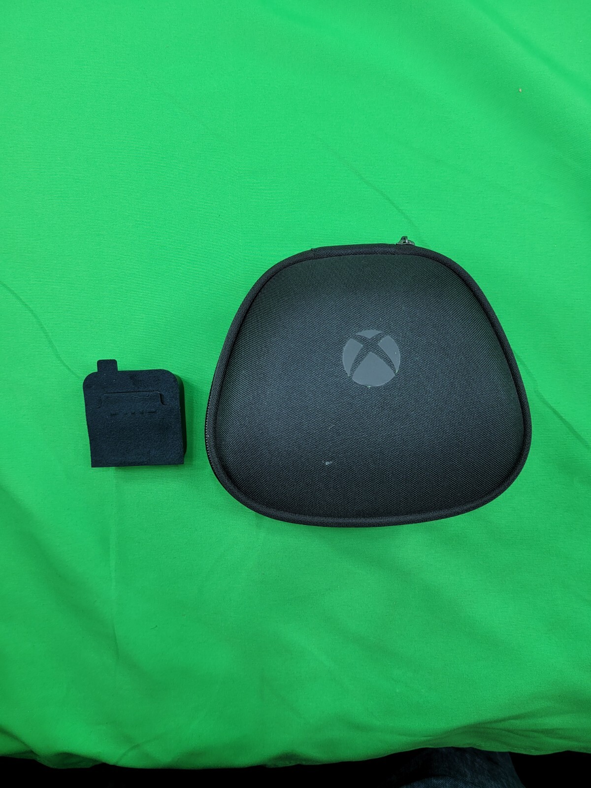 Microsoft Xbox One Elite Series 2 Controller - CASE & CHARGING DOCK ONLY