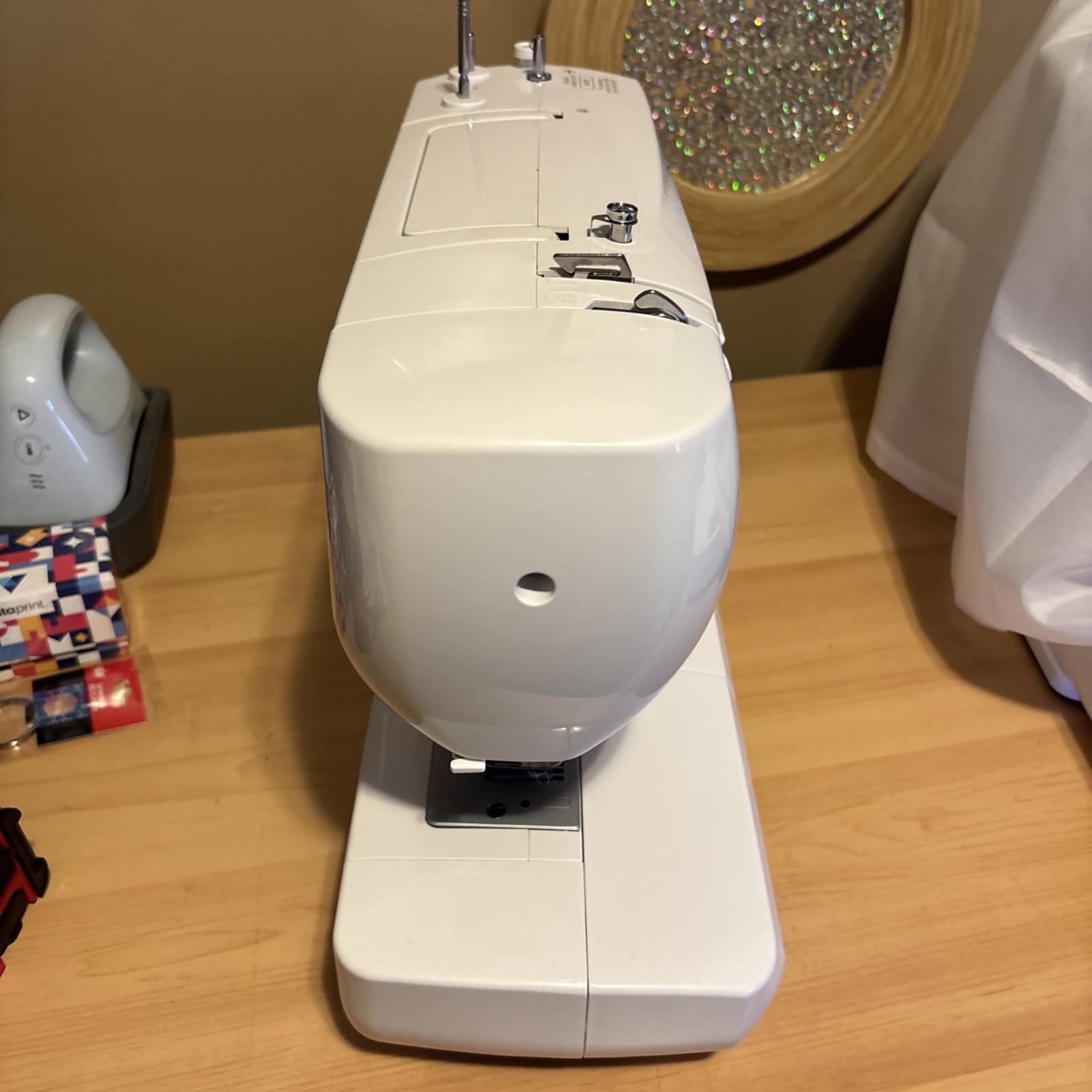 Sewing Machine Computerized Embroidery Sewing Machine with 60 Built-in Stitch