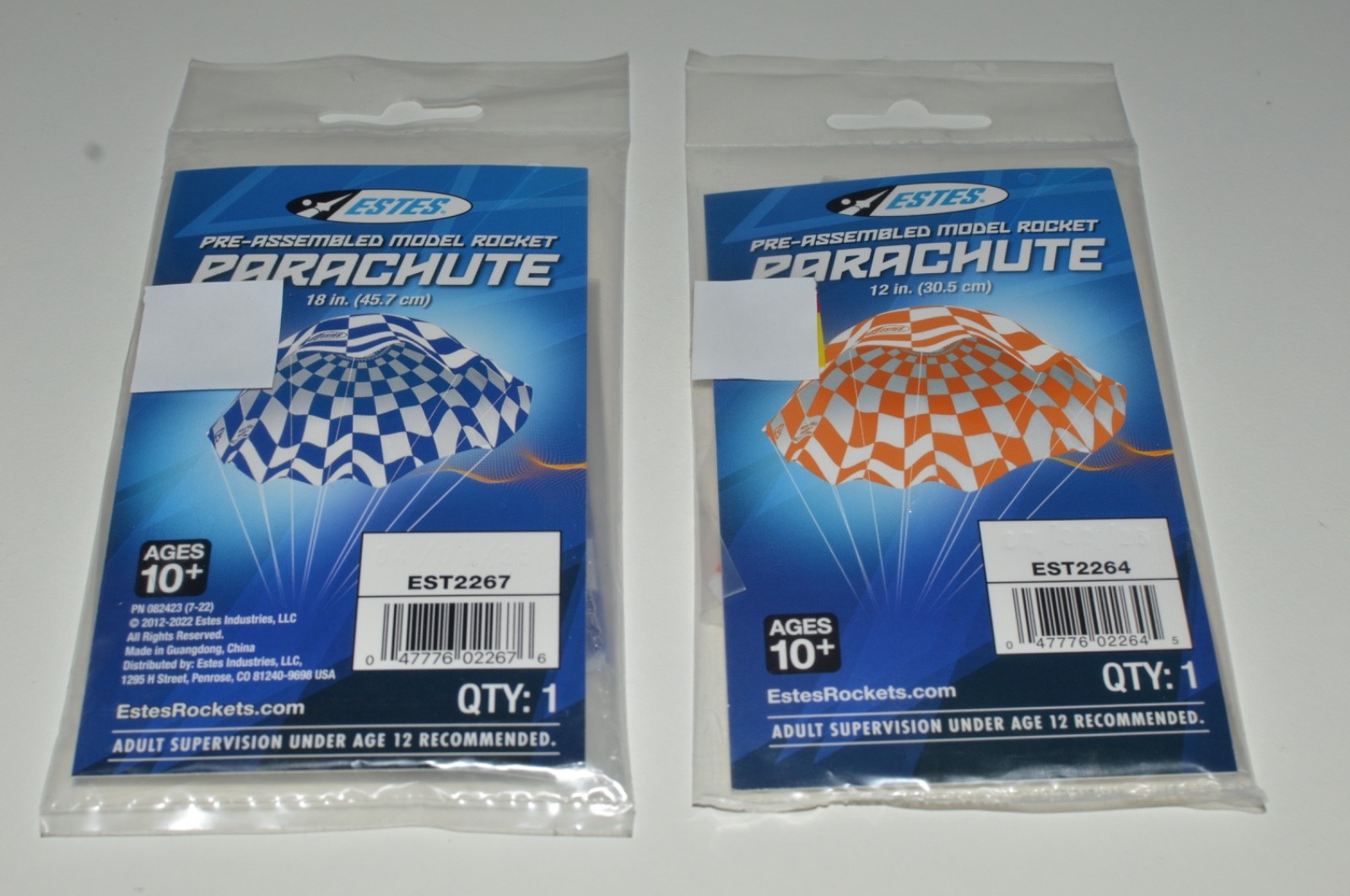 Two New Estes Pre Assembled Model Rocket Parachute 12" & 18" 2265 2267