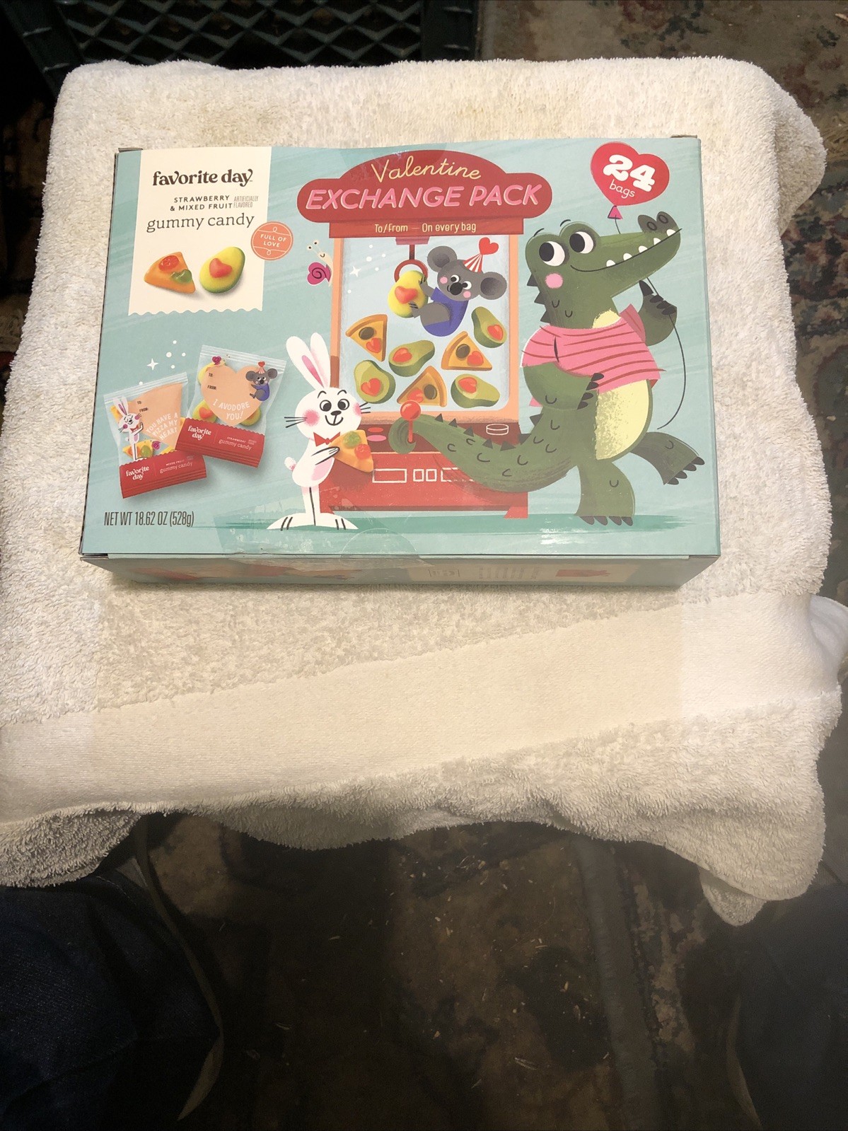 FAVORITE DAY VALENTINE EXCHANGE  GUMMY CANDY, 24 BAGS,18.6 OZ NEW