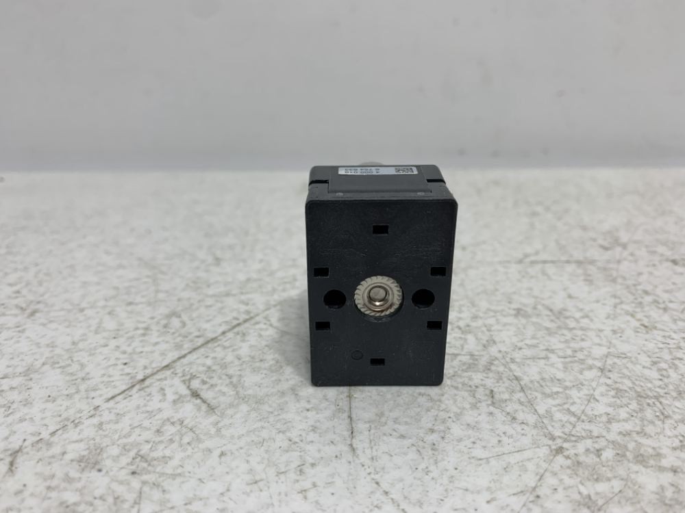 IFM E70587 Flat Cable IDC Connector 32V 3A