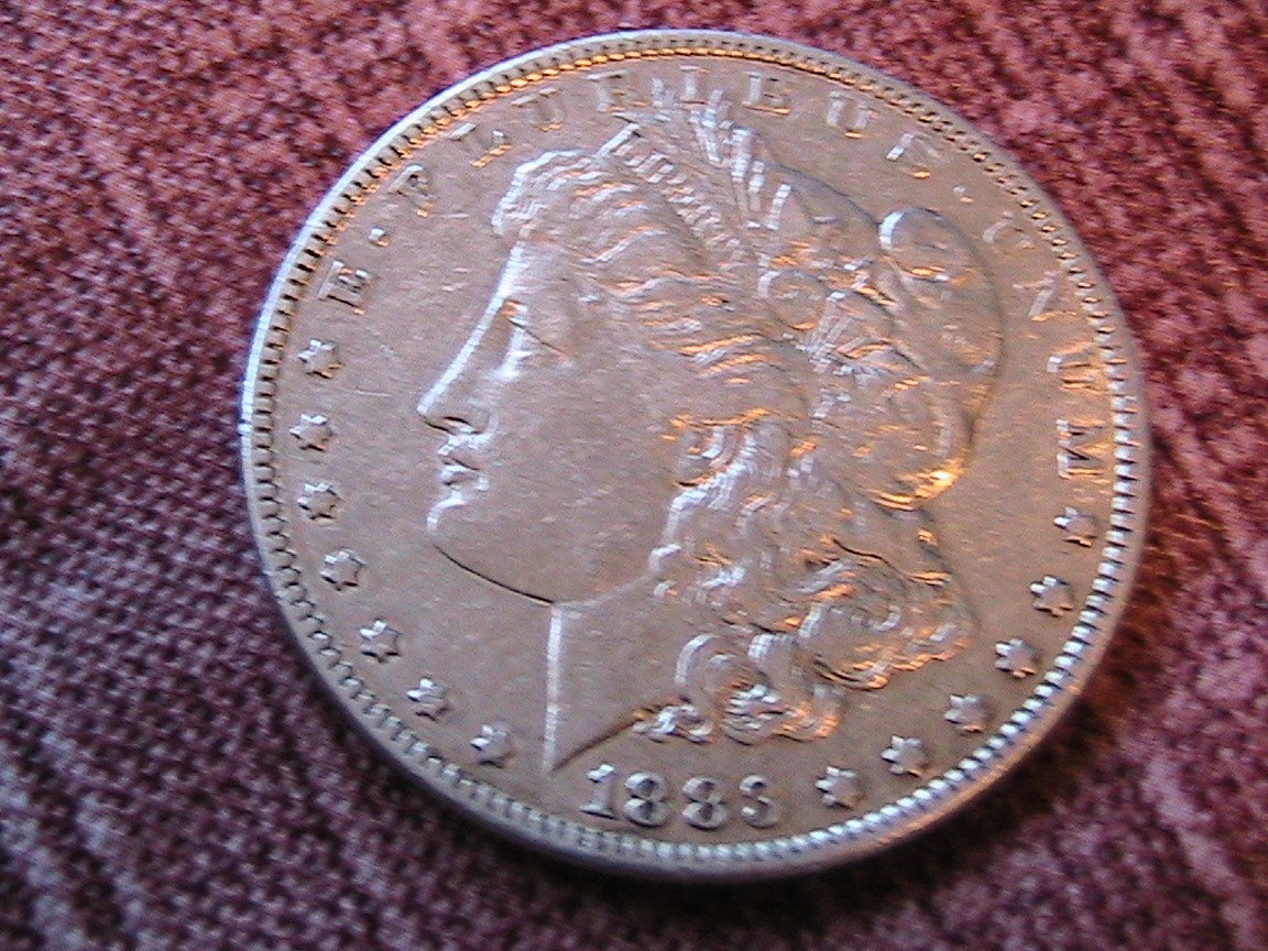 1883-P MORGAN SILVER DOLLAR