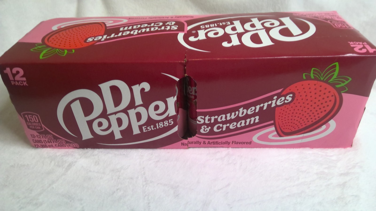 Dr. Pepper ~ Strawberries and & Cream ~🍓 12 pack of 12 oz cans.