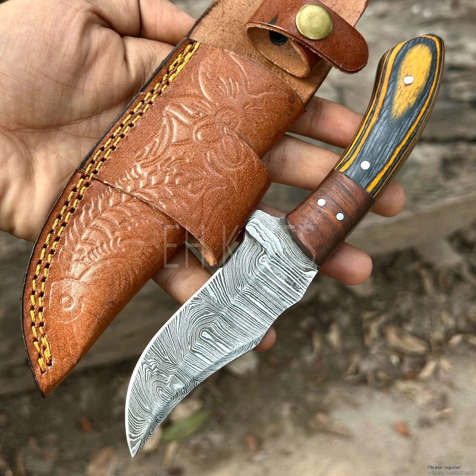 Damascus Fixed Blade Knife 8” – Handmade Hunting Skinner – Survival Outdoor