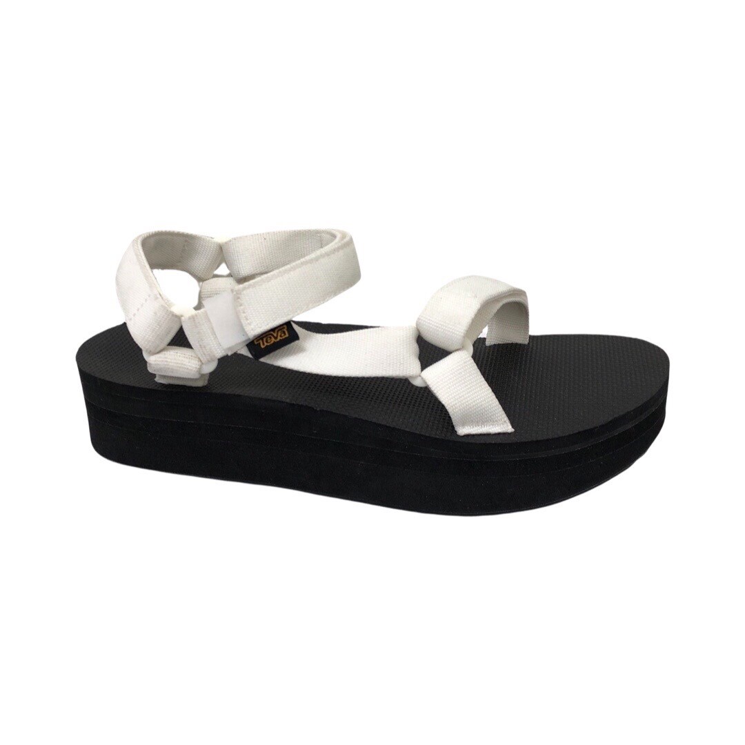Teva Women's Flatform Universal Black / White Platform Sandals 1008844