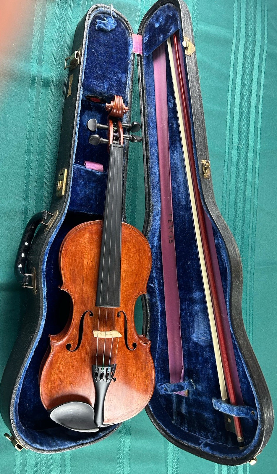 Old Full Size Violin With Hard Case And Bow