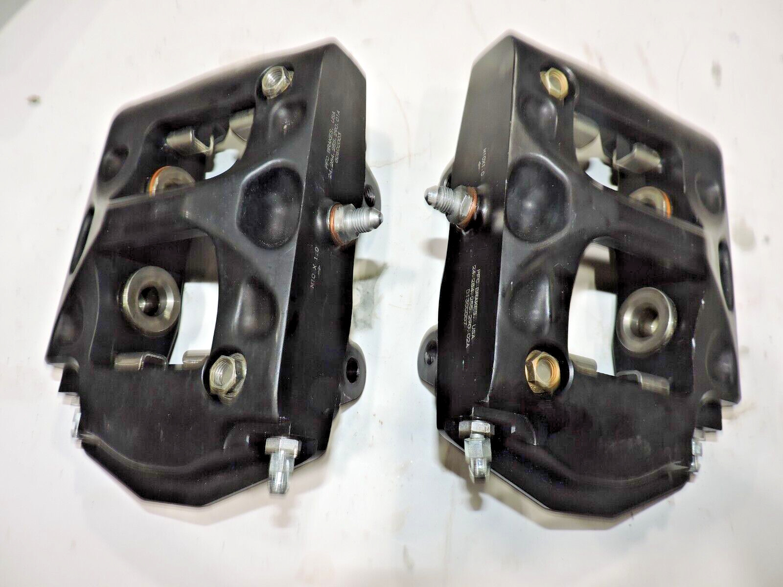 Performance Friction ZR24 rear brake calipers 1 1/8"/1 1/8" pistons pair NASCAR