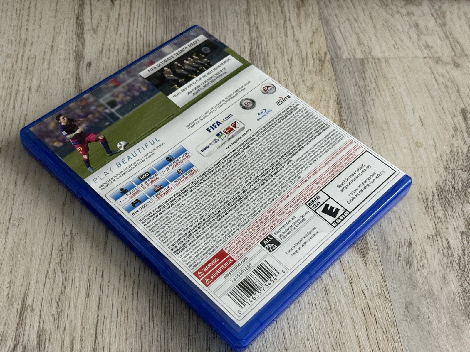 FIFA 16 - PS4 Game Case *NO GAME*