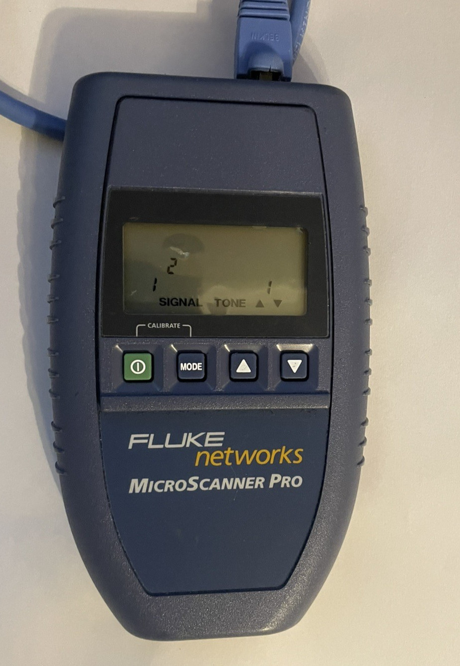 Fluke Networks MicroScanner Pro Cable Tester, with WireMap Adapter and Coax adpt