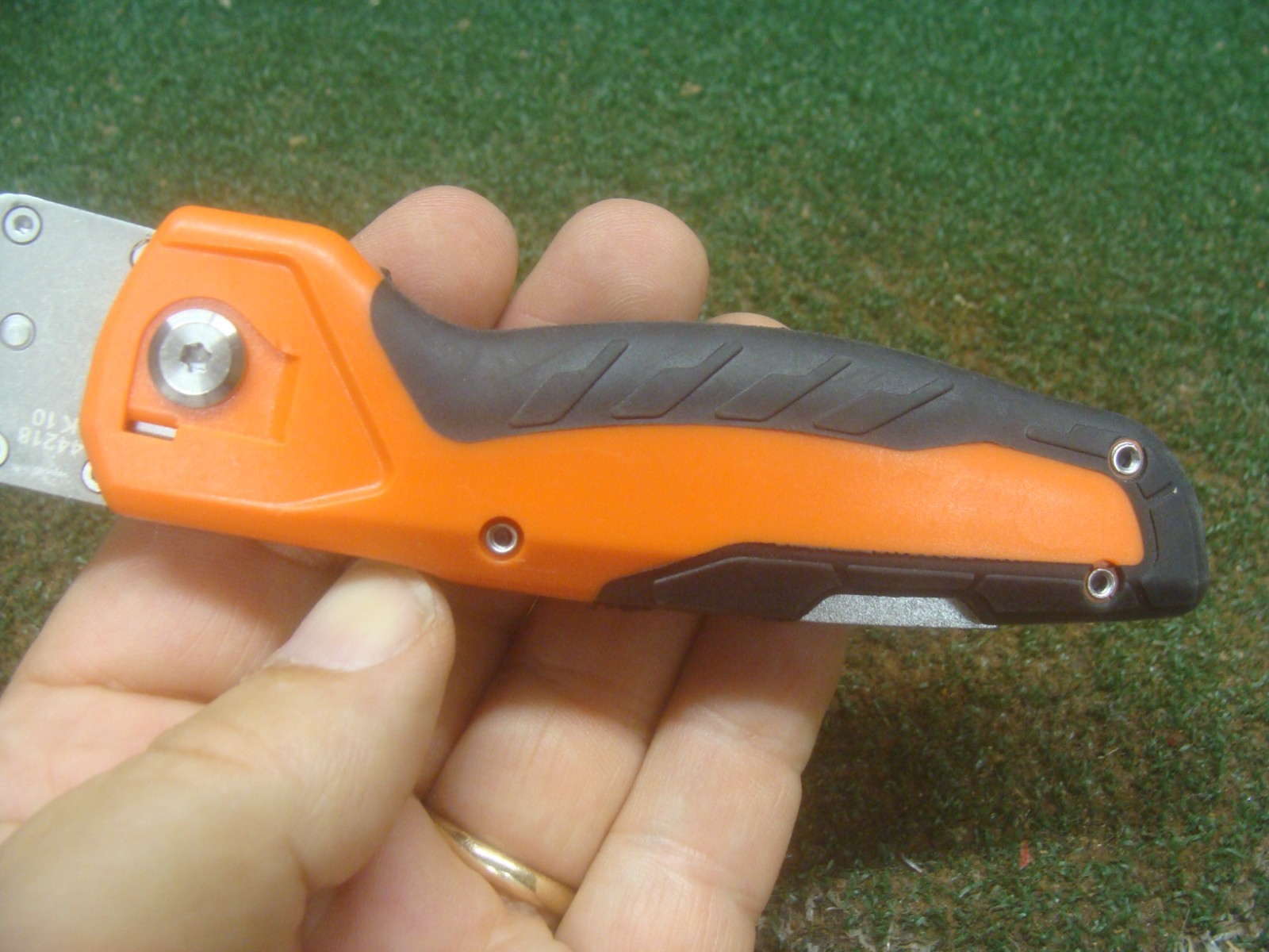 Klein Tools 44218 Folding Cable Skinning Utility Hawkbill Knife - GOOD SHAPE