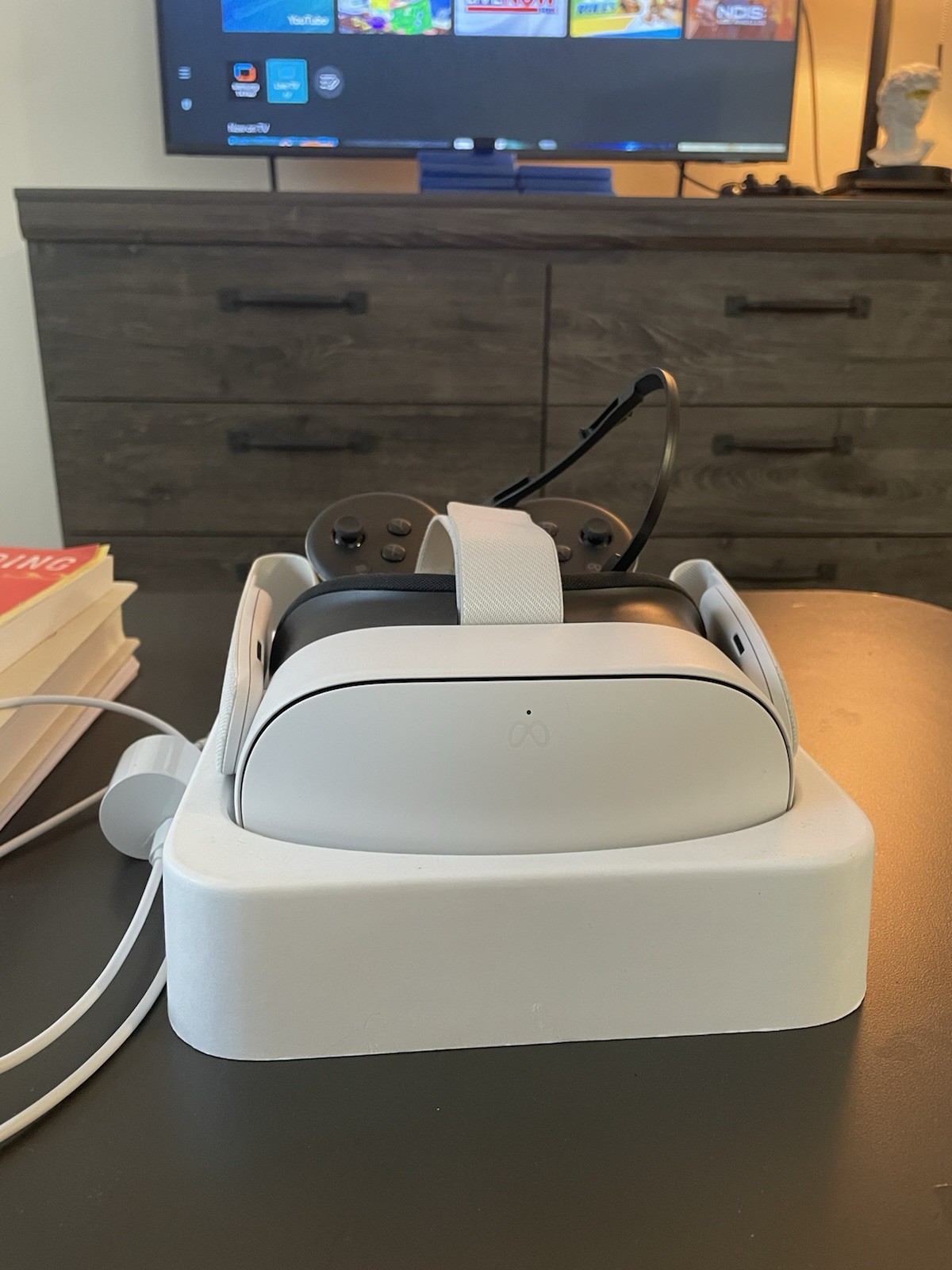 Meta Quest 3s Virtual Reality Headset - 128GB