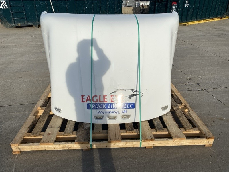 2016 Cab Wind Deflector for Kenworth T680 (662-10089)