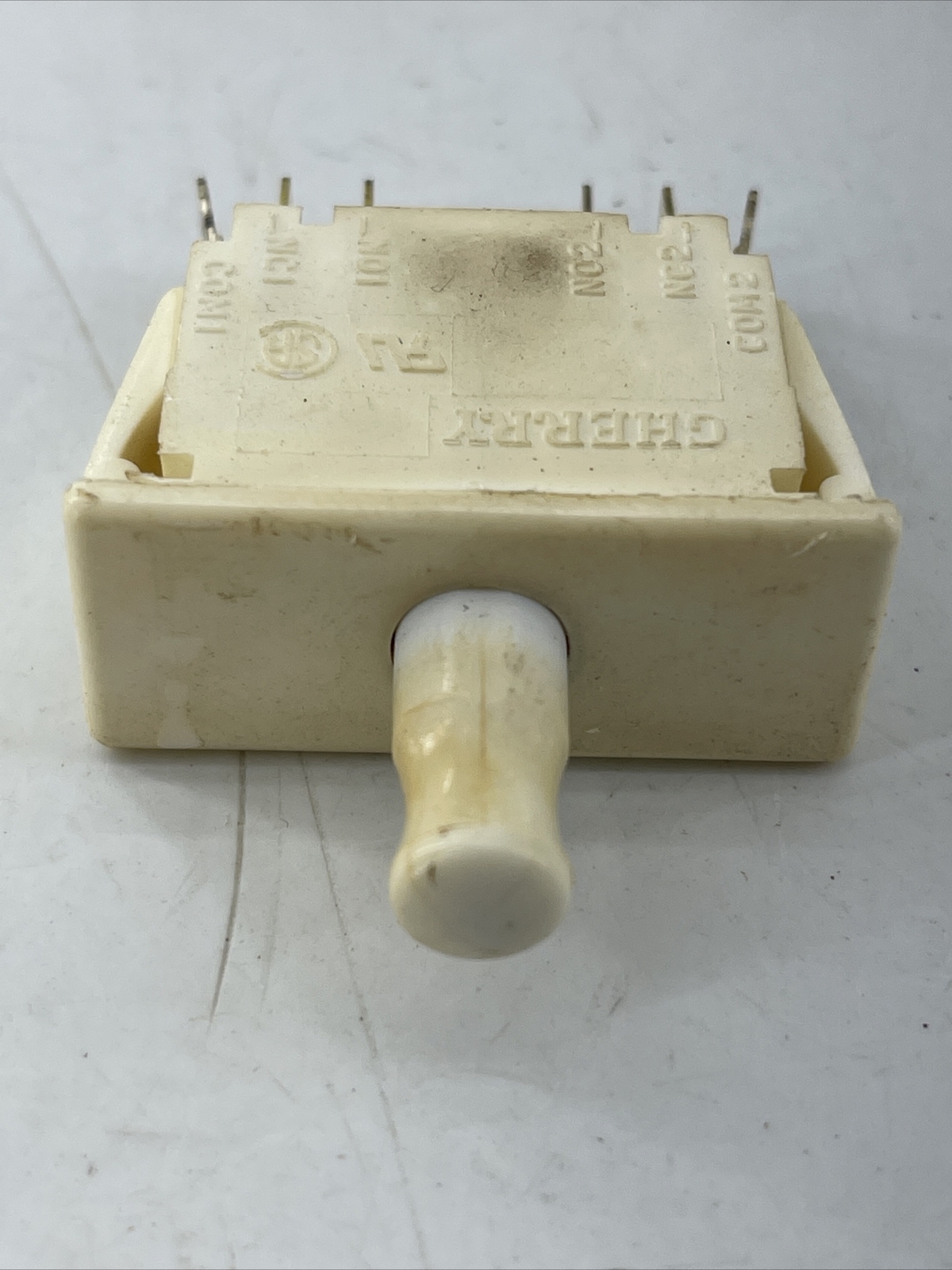 10 Cherry E79-30A Buttons 10A 125 VAC /250VAC