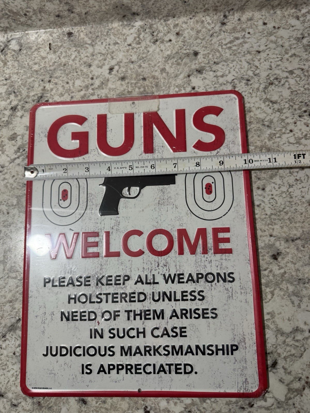 GUNS ARE WELCOME 12" X 18" ALUMINUM SIGN -GUN OWNER, 2ND AMENDMENT, PISTOL, GIFT