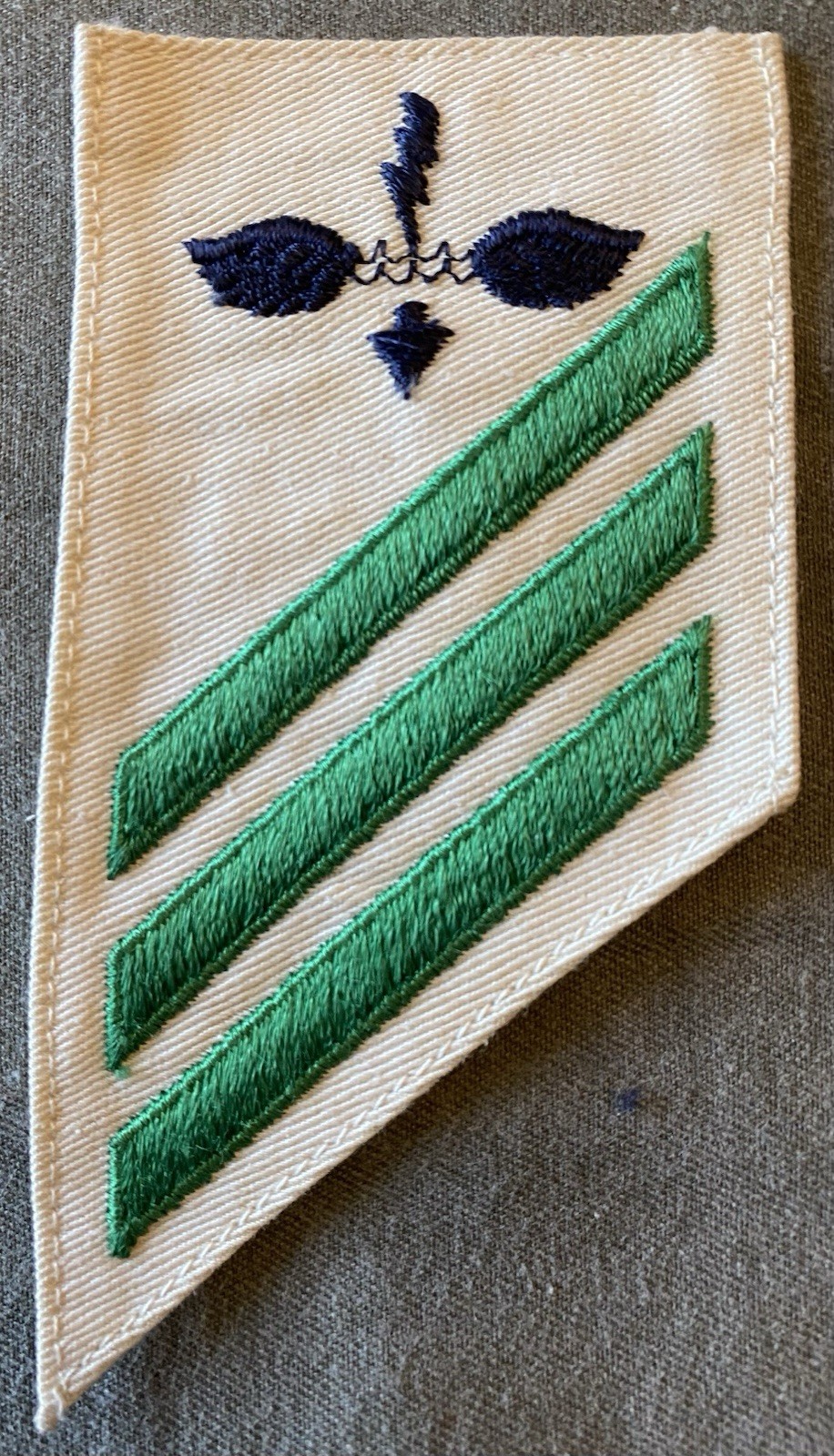 US Navy Rate Aviation Antisubmarine Warfare Technician Airman E-3 Patch USN AXAN
