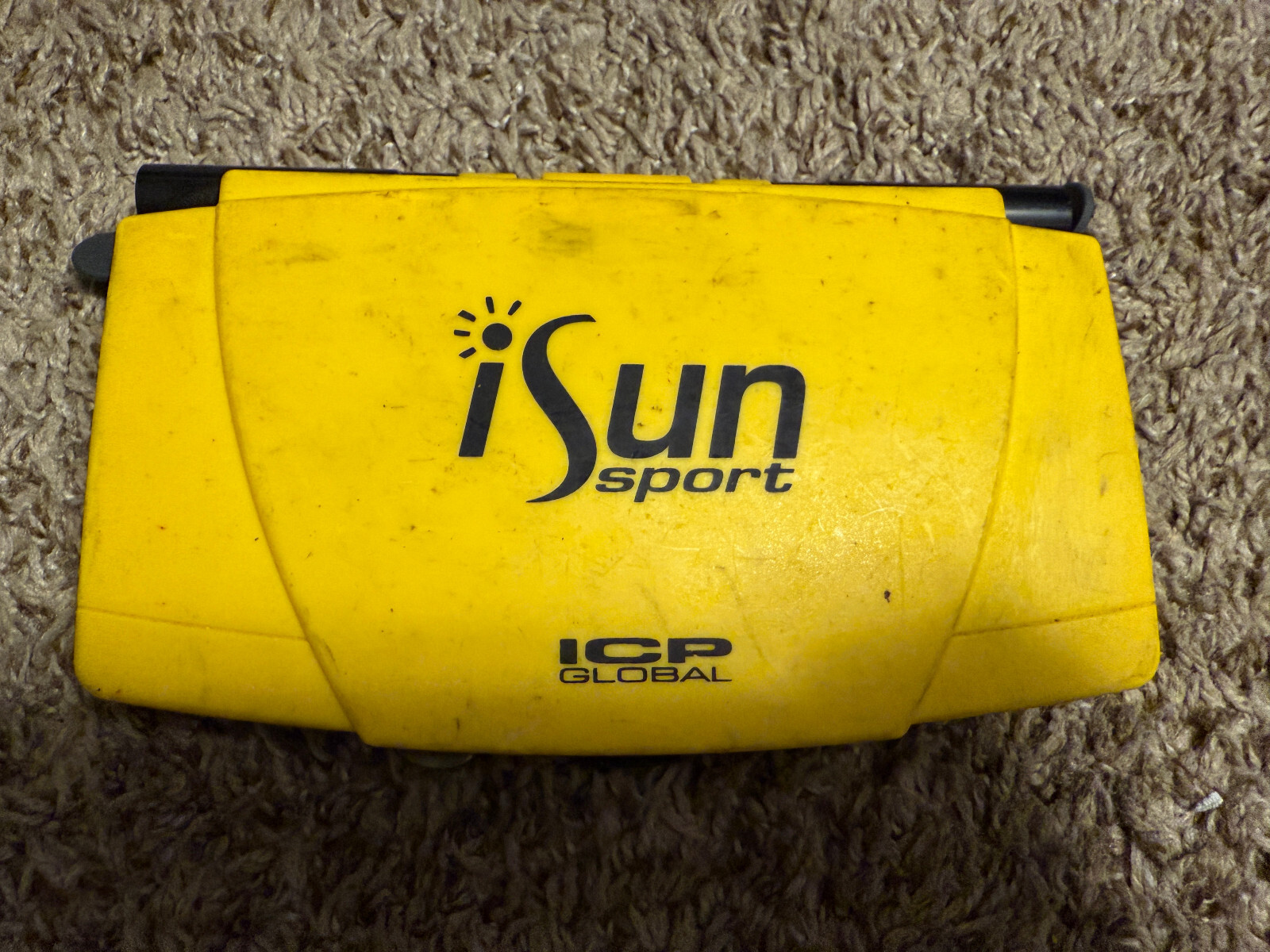 iSun SOLAR PANEL CHARGER  by ICP Global Technologies. 04061. CHARGES.