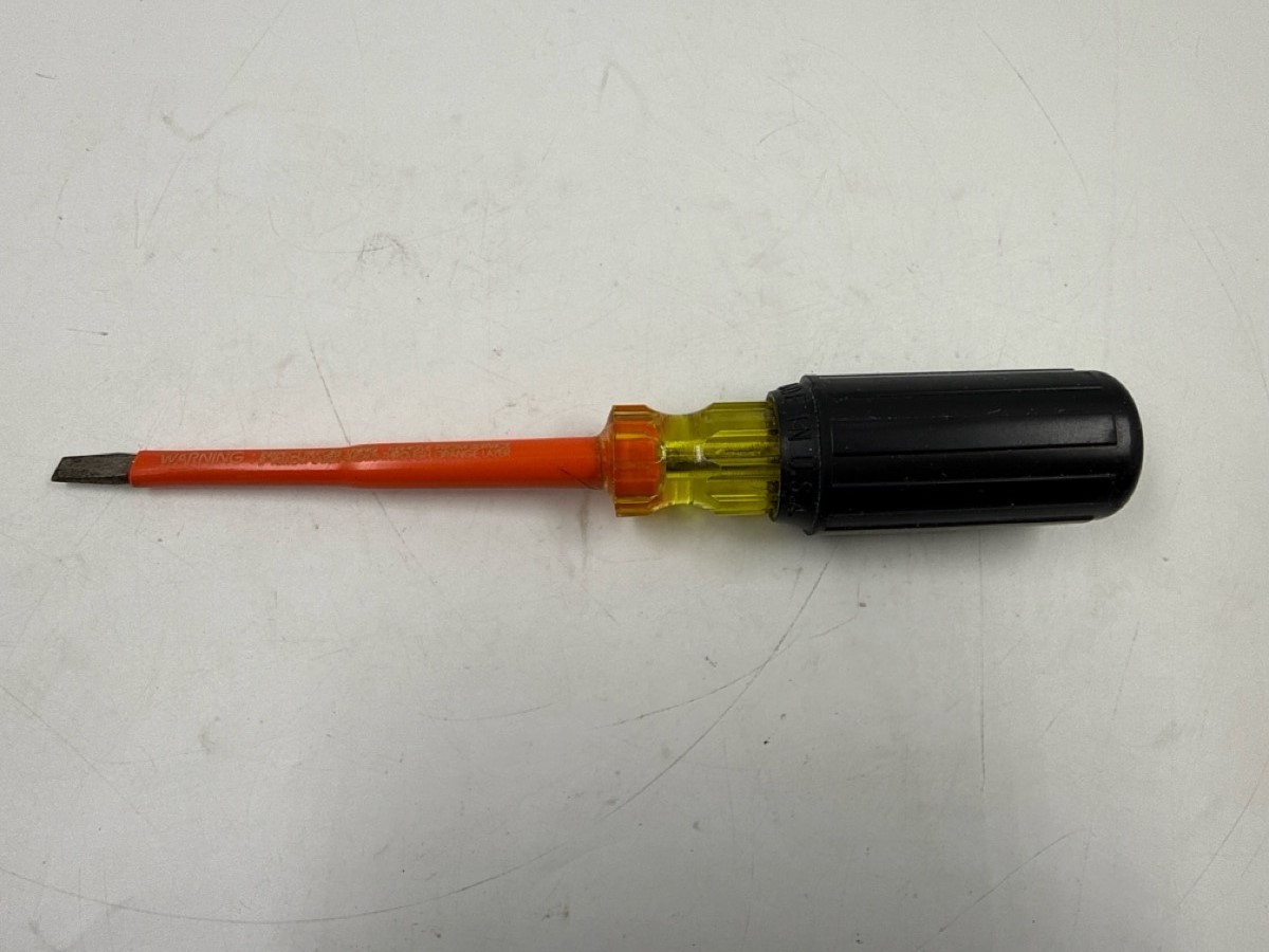 Cementex MC4P-CG 3/16" x 4" Insulated Cabinet Screwdriver – Safety R (MI1069331)