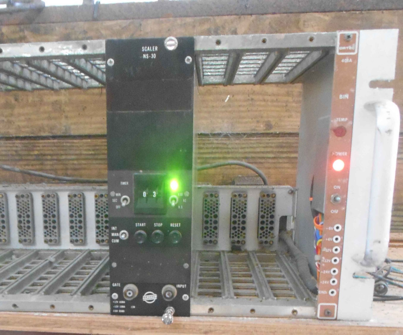 Harshaw NS-30 Counter / Scaler  